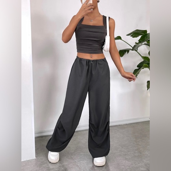 Grey Two Piece Top and Pants - Picture 4 of 6